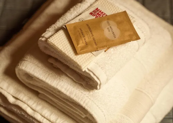 Dell'orsa Konukevi Bolonya